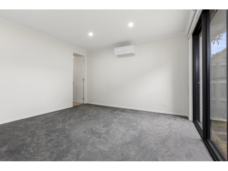 12B Bellerive Avenue, MOUNT WAVERLEY Townhouse for rent Listed by