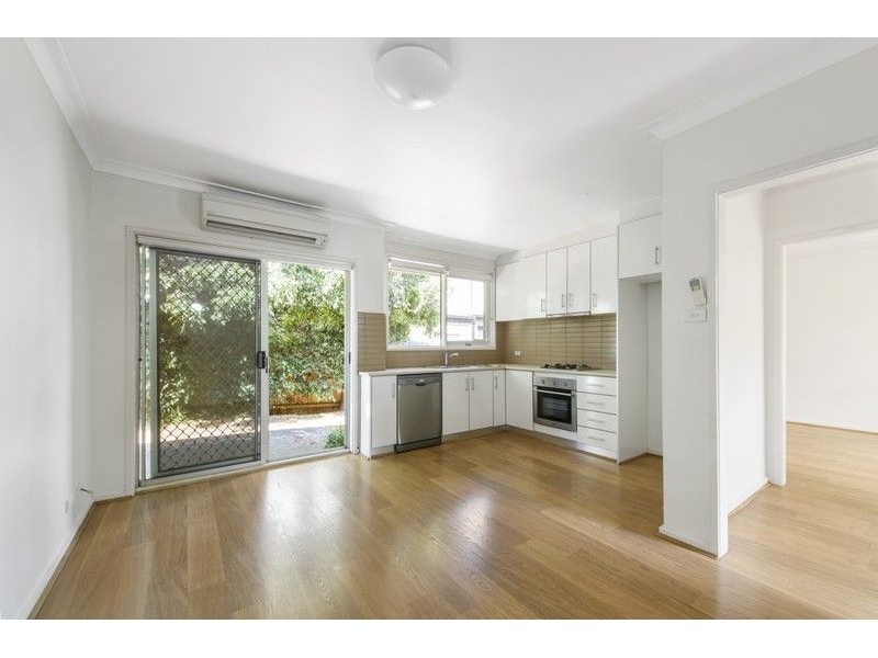 1/111 Disraeli Street, KEW Apartment for rent Listed by Miya Guan of