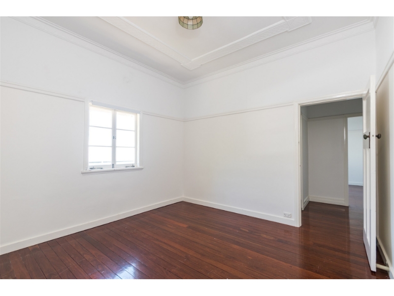 21 Love Street, HOLLAND PARK House for rent Listed by Leasing Team of