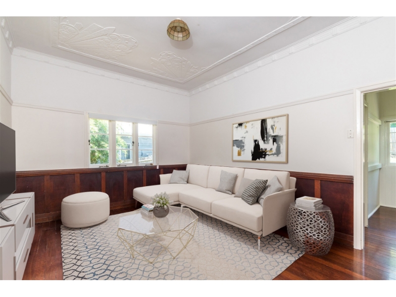 21 Love Street, HOLLAND PARK House for rent Listed by Leasing Team of