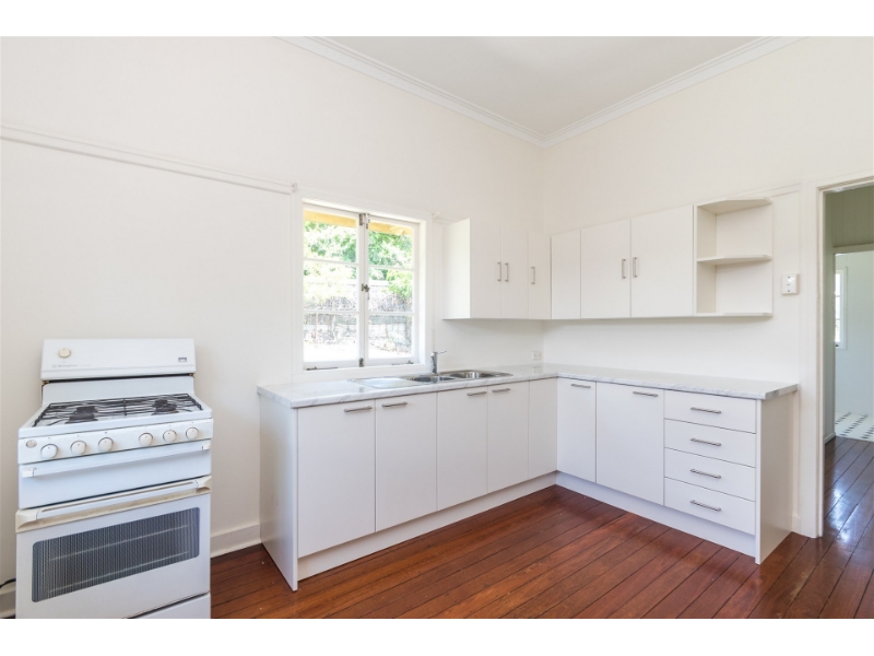 21 Love Street, HOLLAND PARK House for rent Listed by Leasing Team of