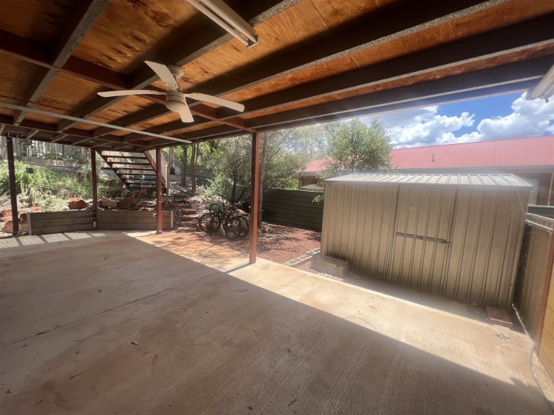 2/1 Mirus Court, LARAPINTA Townhouse for rent Listed by Gianna Melky