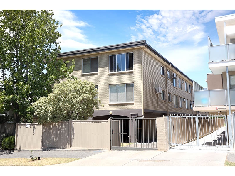 10/39 Dover Street, Flemington Apartment for rent Listed by Cooper