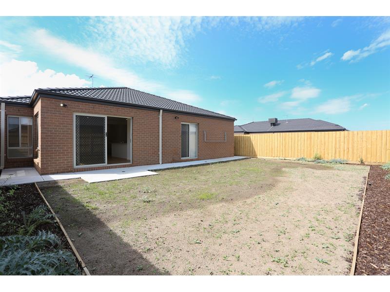 LITTLE Real Estate Point Cook Rentals & Application Form LITTLE Real