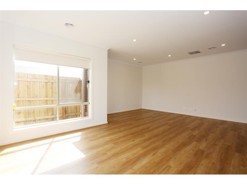 LITTLE Real Estate Point Cook Rentals & Application Form LITTLE Real