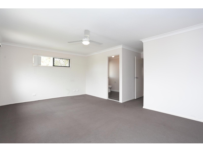 6 Heuer Close, Goodna House for rent Listed by Jamie Do of Little Real Estate Forest Lake