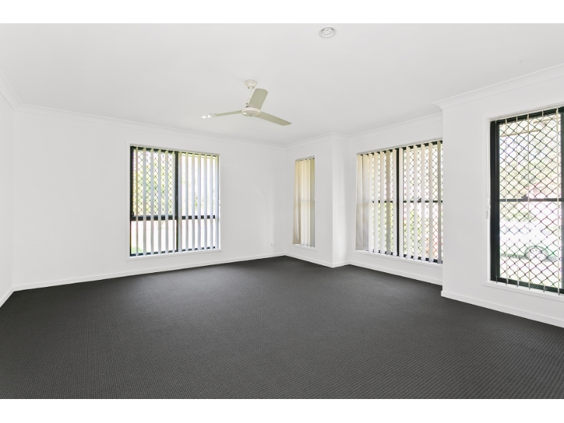 18 Patsy Crescent, Redbank Plains House for rent Listed by Jamie Do of Little Real Estate