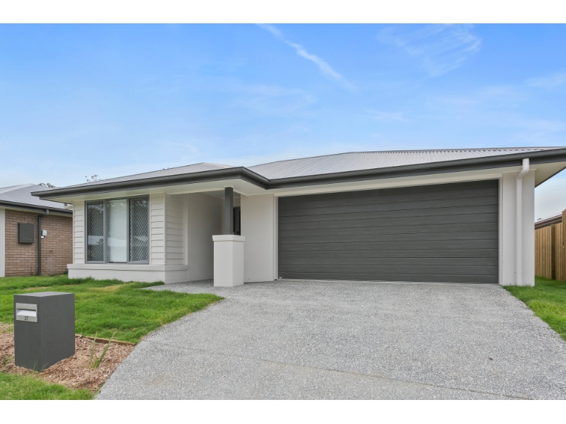 27 Douglas Drive, Jimboomba House for rent Listed by Damien White of
