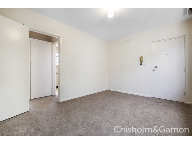 4/23 Scott Street, Elwood Apartment for rent Listed by Arthur Karlis