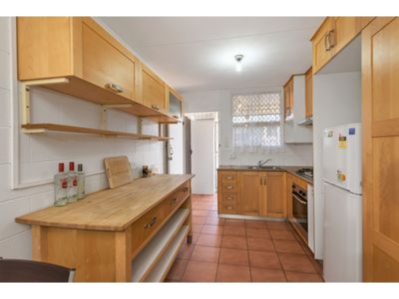 5/1 Delungra Street, TOOWONG Apartment for rent Listed by Ivoni Mahe