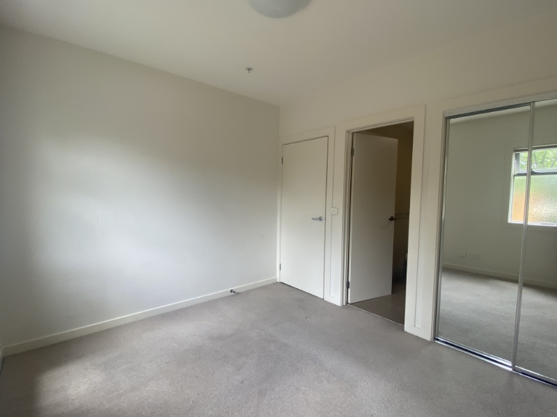 10/5 Murrumbeena Road, MURRUMBEENA Apartment for rent Listed by Deb
