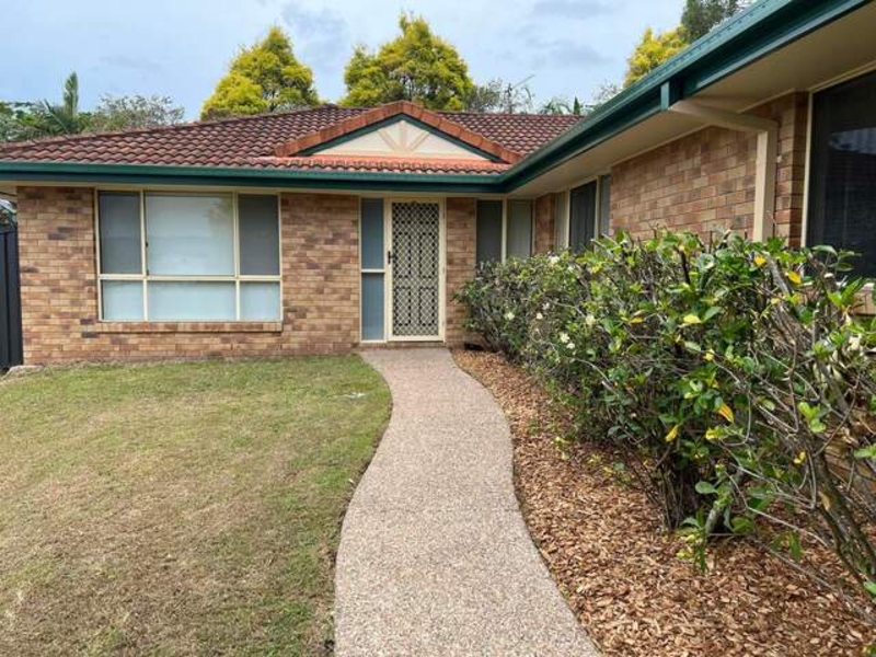 14 Palmerston Dr, Oxenford House for rent Listed by Leasing Team of