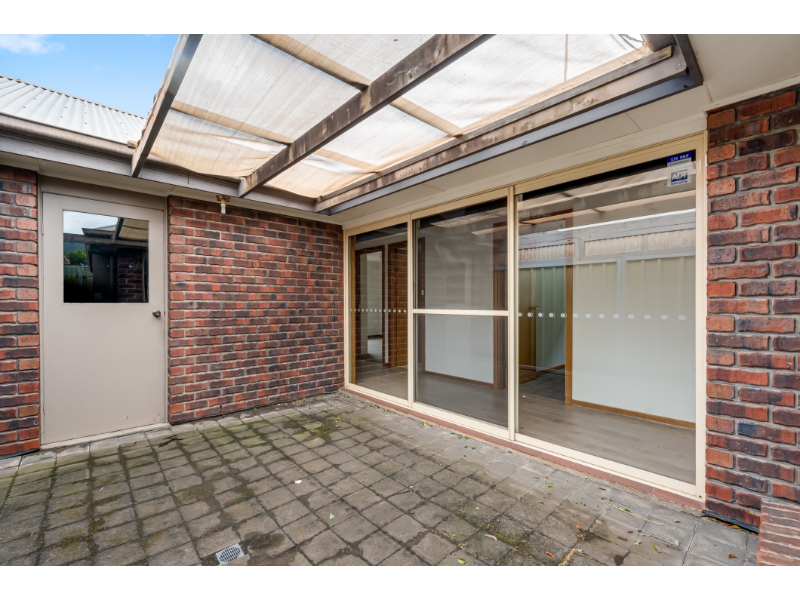 9A Shelton Drive, Athelstone House for rent Listed by Arthur Giannou of Harris Real Estate