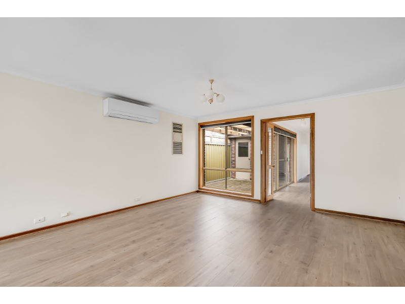 9A Shelton Drive, Athelstone House for rent Listed by Arthur Giannou of Harris Real Estate