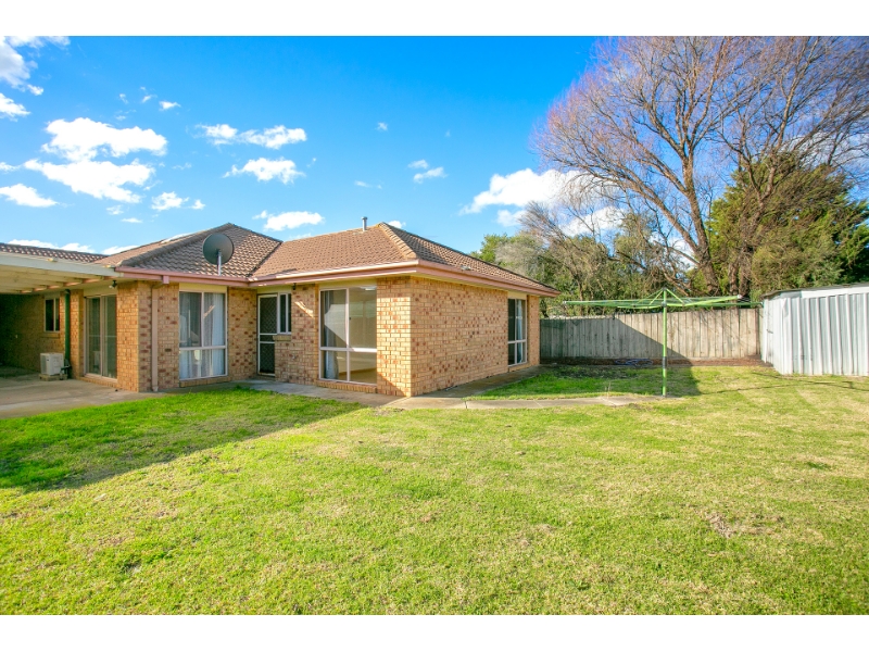 14 Fontaine St, Grovedale House for rent Listed by Sophie Richmond of