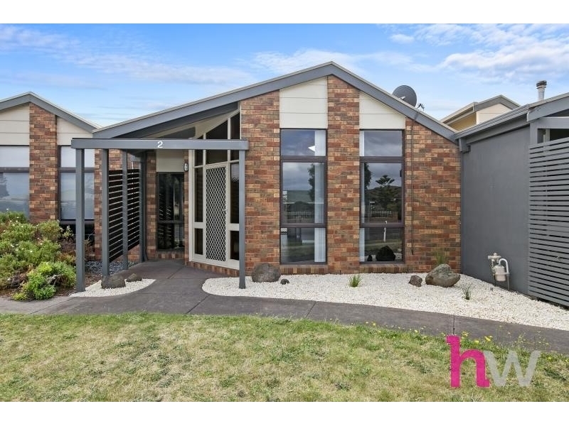 2/124 Moruya Drive, GROVEDALE House for rent Listed by Sophie