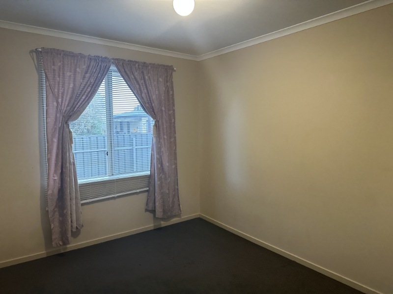 39 Fletcher Road, ELIZABETH EAST House for rent Listed by Sarah