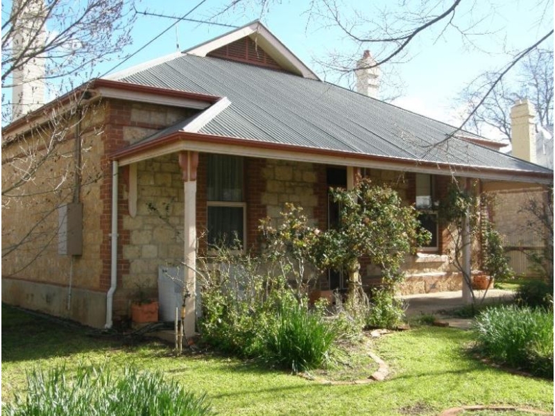 3 Parker Avenue, STRATHALBYN House for rent Listed by Sarah Jarvis of