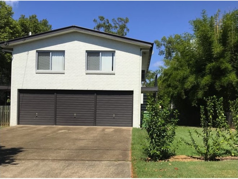 3/9a York Street, East Ipswich House for rent Listed by of Vanilla