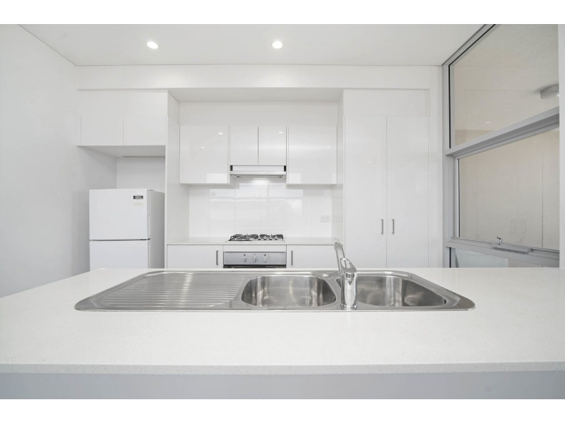 125/30 Gladstone Ave, Wollongong Apartment for rent Listed by Jade O'byrne of Mcgrath