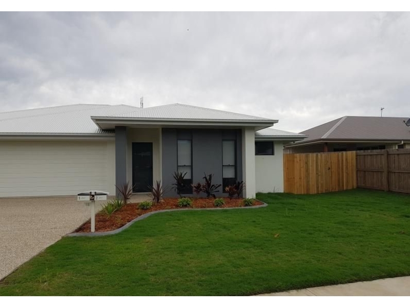2/18 Pineview Drive, Beerwah Townhouse for rent Listed by Rachel