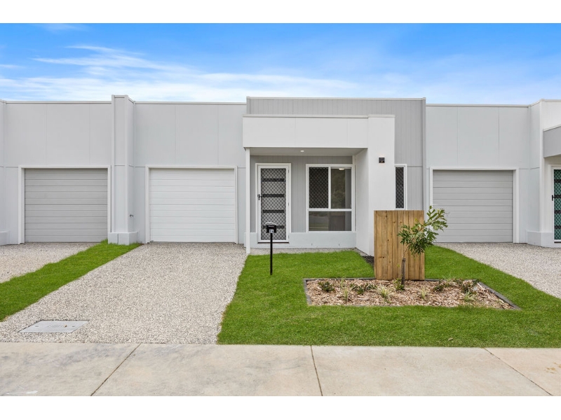 74 Alesana Dr, Bellbird Park House for rent Listed by Nicole Crisp of