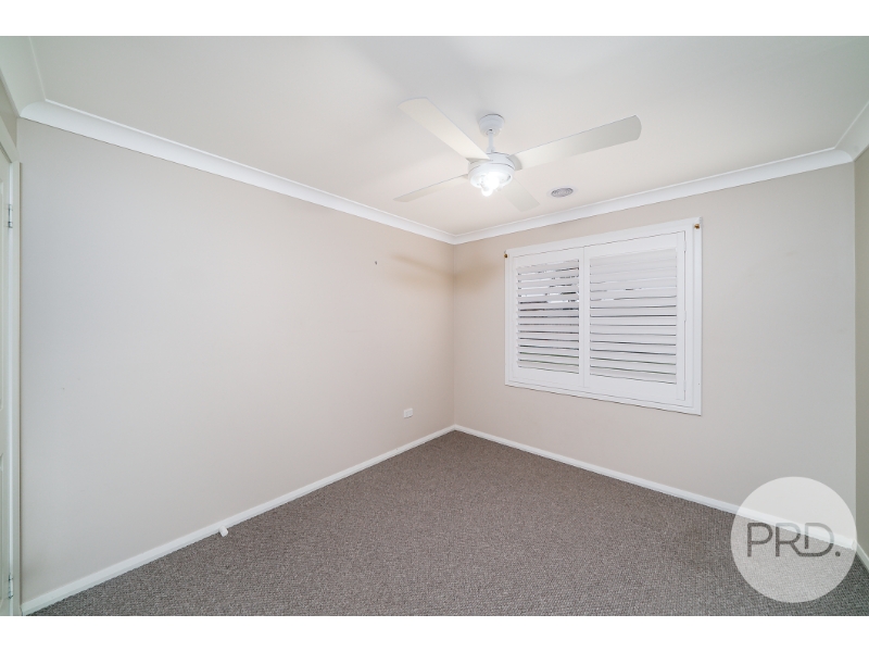 15 Warambee St, Glenfield Park House for rent Listed by Scott Jones