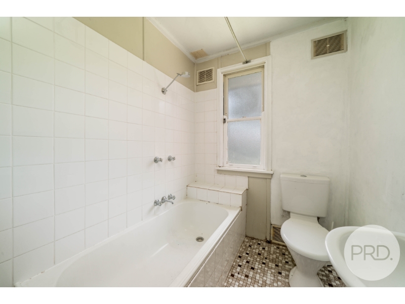 31 Bulolo Street, Ashmont House for rent Listed by Leasing Agent of