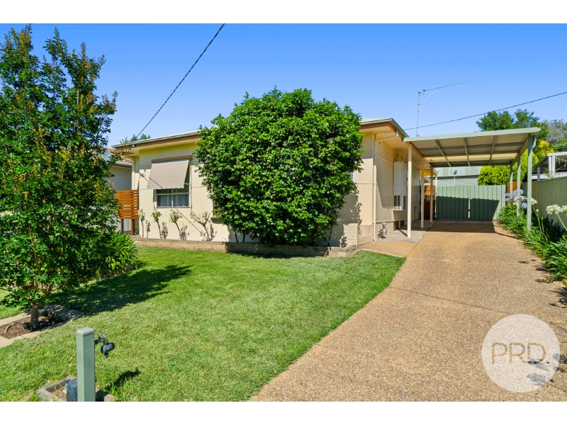 122 Meadow Street, Kooringal House for rent Listed by Emma Mclaren of