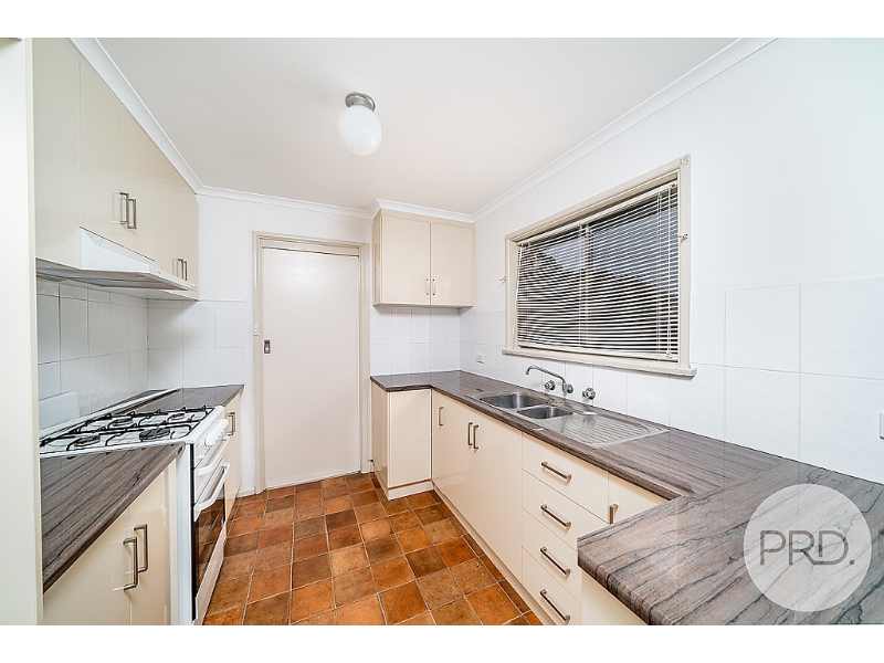 218 Fernleigh Road, Ashmont House for rent Listed by Marnie Lee Jarick of Prd Wagga Wagga