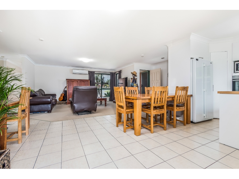 11 Lorikeet Place, Wishart House for rent Listed by of Rental