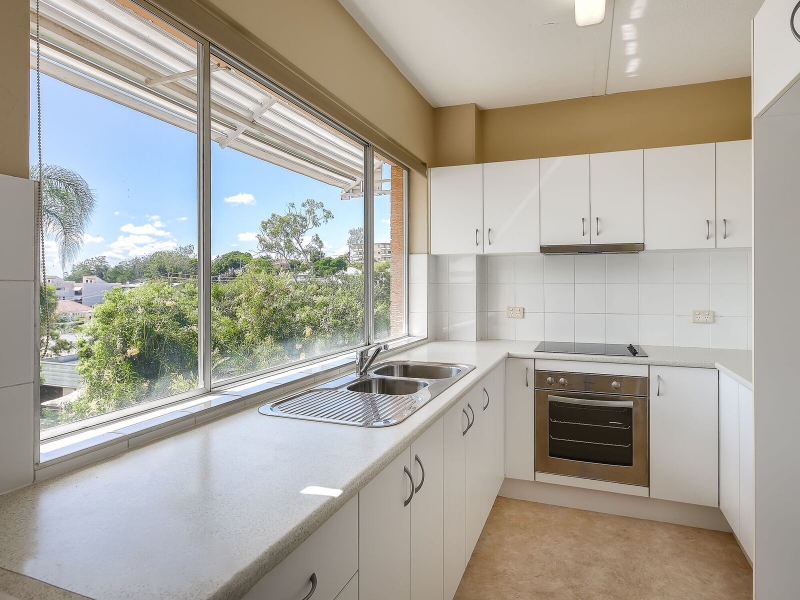 6/8 Terrace Street, Toowong Apartment for rent Listed by Connie