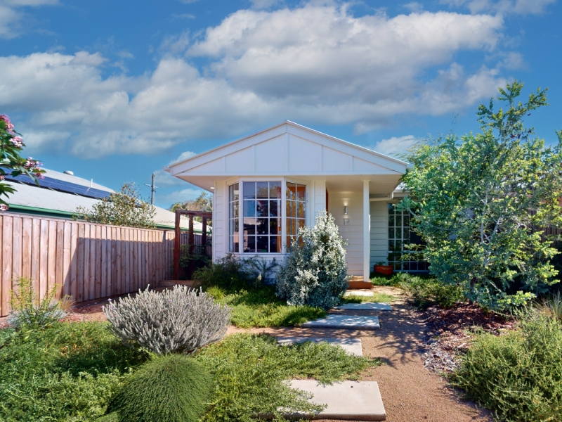 39 Burwood Rd, Everton Park House for rent Listed by Connie Morton of