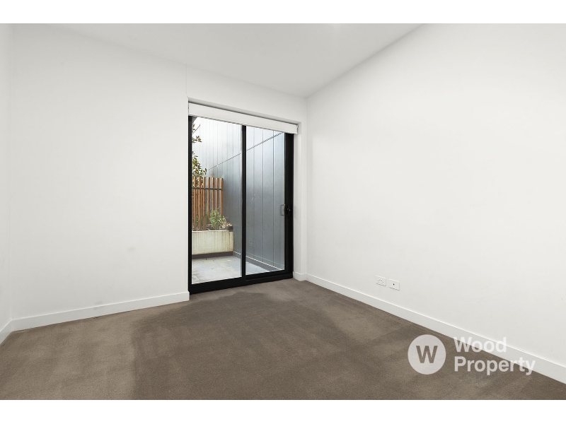 2/5 Winton Rd, Malvern East Apartment for rent Listed by Hugo Banks