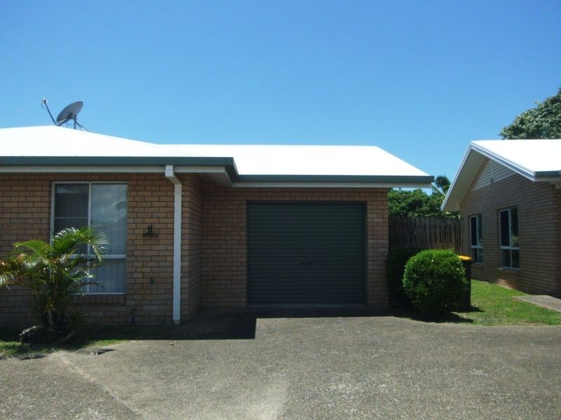 2/7 Milne Lane West Mackay QLD 4740 Apartment for rent Listed by