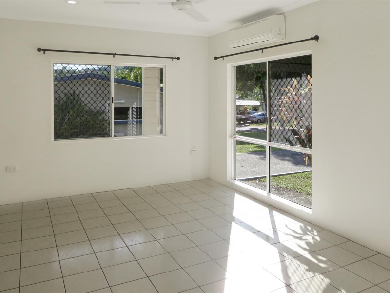 6 Fraser Close, Kanimbla House for rent Listed by Jessie Giles of