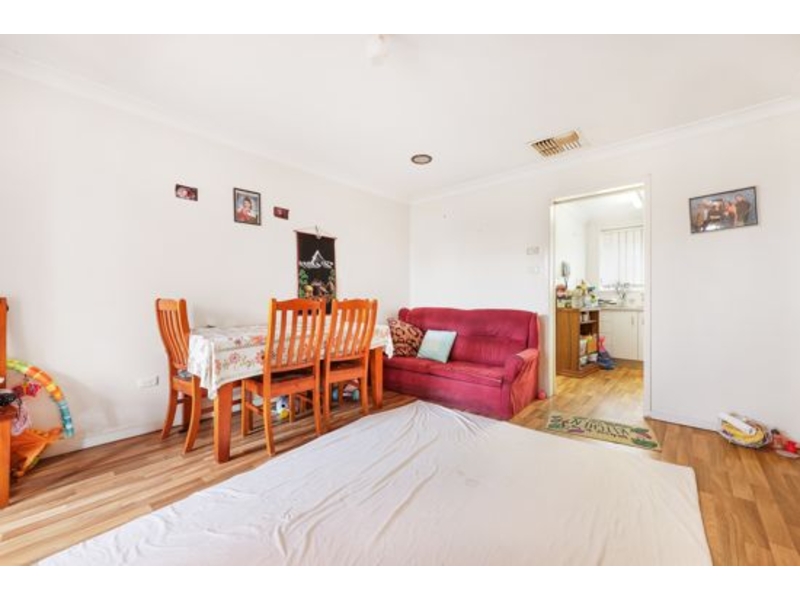 2/6 Cowper Close, TAMWORTH Apartment for rent Listed by Tamworth