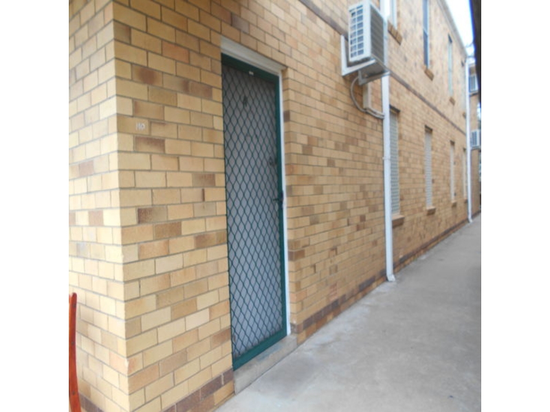 4/110 North Street, TAMWORTH Apartment for rent Listed by Tamworth