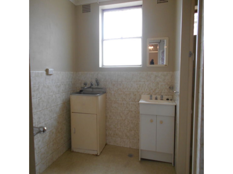 4/110 North Street, TAMWORTH Apartment for rent Listed by Tamworth