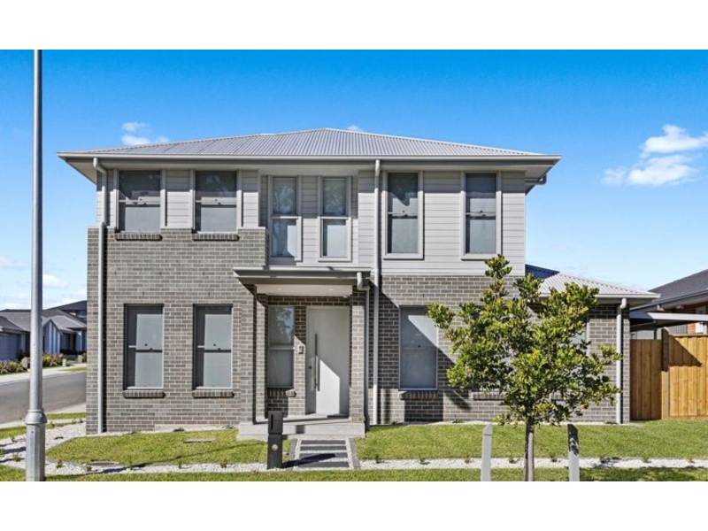 51 Lillywhite Circuit, ORAN PARK House for rent Listed by Susan Bramwell of Starr Partners
