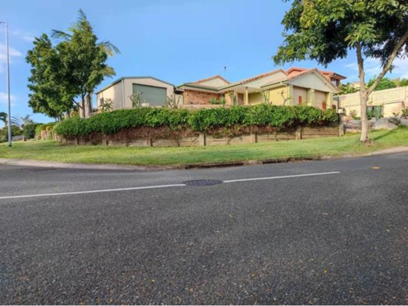 2 appledore street, BRACKEN RIDGE House for rent Listed by Peng Hu of