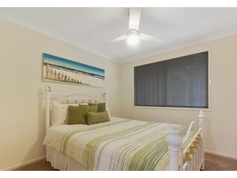 2 appledore street, BRACKEN RIDGE House for rent Listed by Peng Hu of