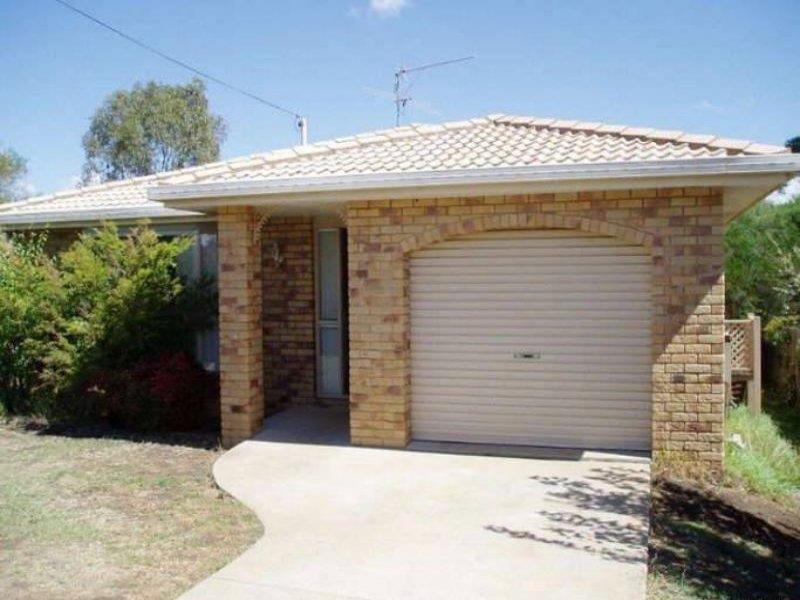 6 Bowden Court DARLING HEIGHTS QLD 4350