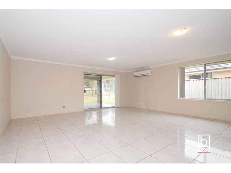 23 Stonebridge Drive, CESSNOCK House for rent Listed by Ashley Wilson