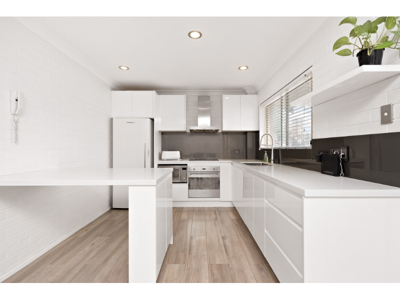 15/90 Victoria Street, Adamstown Apartment for rent Listed by Nathan