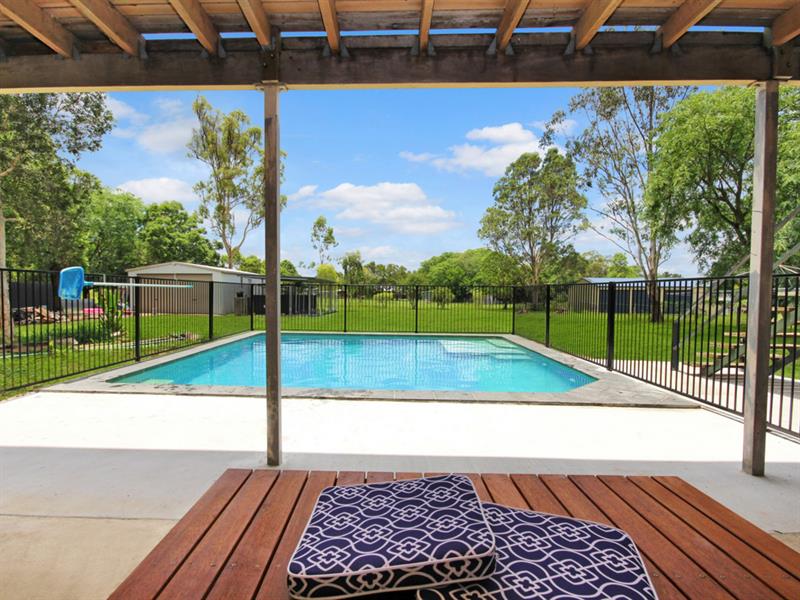 71 Thagoona-Haigslea Road THAGOONA QLD 4306