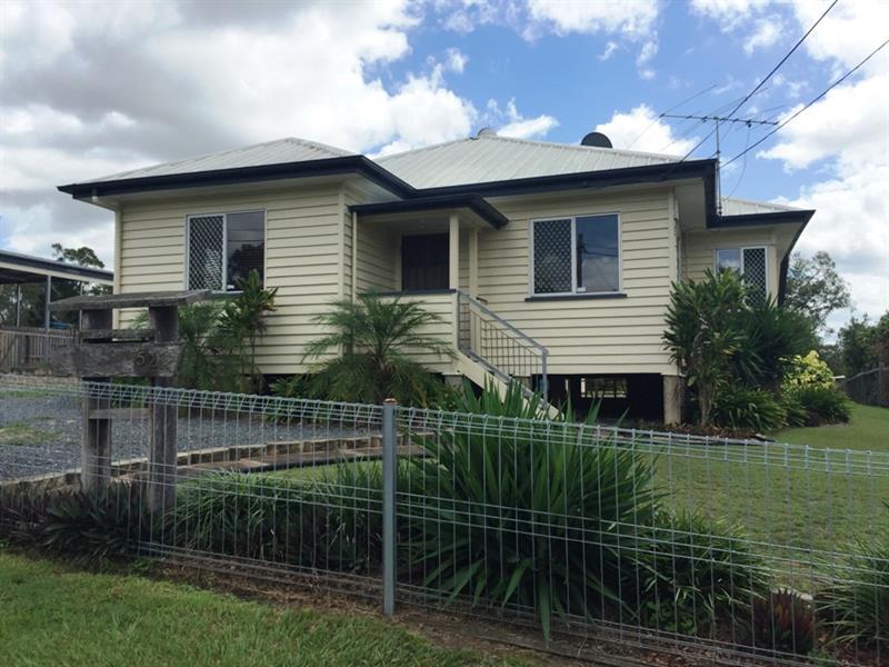 52 Holdsworth Road North Ipswich QLD 4305