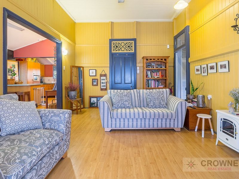 44 Warwick Road, IPSWICH House for rent Listed by Kaitlyn Fenech of