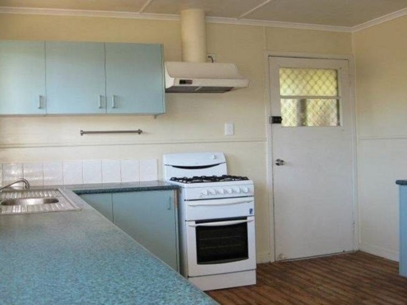 37 Crosshill Street, LEICHHARDT House for rent Listed by of Crowne