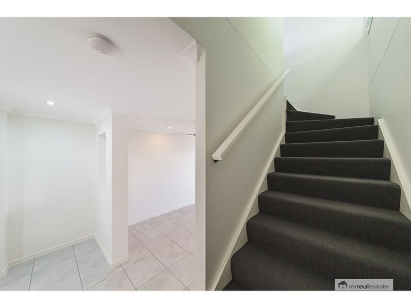 5/157 Murray Street, Rockhampton City Apartment for rent Listed by Mr. Real Estate Property